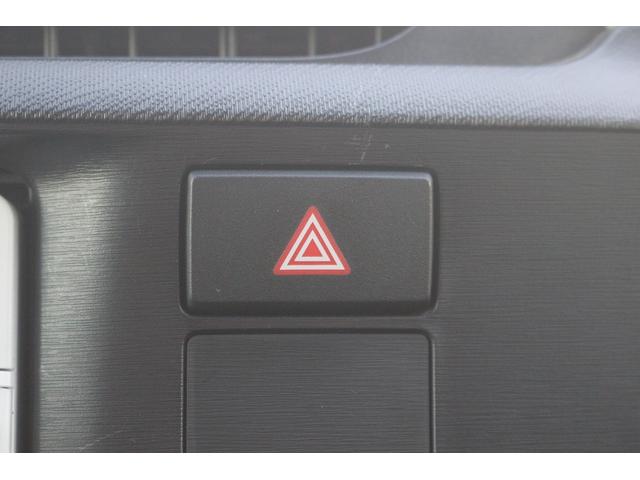 アクア S 禁煙車 純正8型ナビ バックカメラ TV 電動格納式ドアミラー オートライト プッシュスタート ETC DVD再生 BULUETTOTH接続 アイドリングストップ スマートキー プライバシーガラス(57枚目)