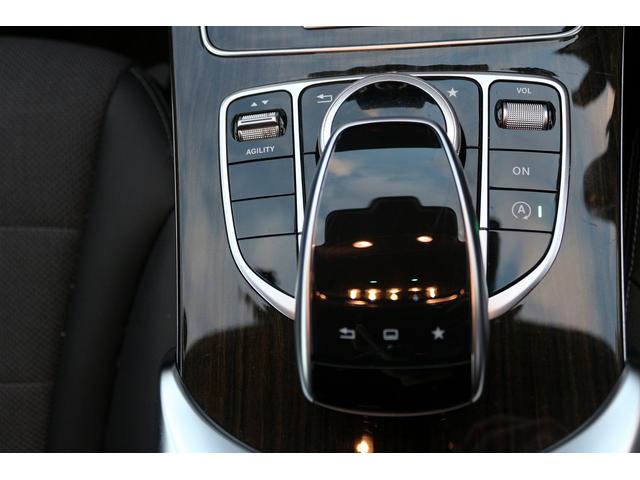 Cクラスステーションワゴン C200ステーションワゴン アバンギャルド 禁煙車 ブルメスターサウンド 社外パナメリカーナグリル 純正ナビ フルセグTV バックカメラ レーダークルーズコントロール LEDヘッドライト ETC ハーフレザーシート シートヒーター 電動Rゲート(6枚目)