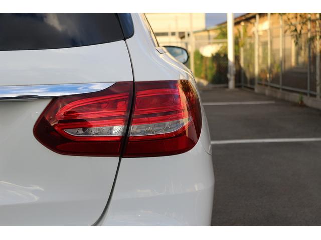 Cクラスステーションワゴン C200ステーションワゴン アバンギャルド 禁煙車 ブルメスターサウンド 社外パナメリカーナグリル 純正ナビ フルセグTV バックカメラ レーダークルーズコントロール LEDヘッドライト ETC ハーフレザーシート シートヒーター 電動Rゲート(19枚目)