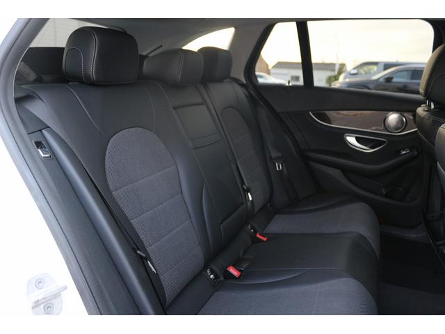 Cクラスステーションワゴン C200ステーションワゴン アバンギャルド 禁煙車 ブルメスターサウンド 社外パナメリカーナグリル 純正ナビ フルセグTV バックカメラ レーダークルーズコントロール LEDヘッドライト ETC ハーフレザーシート シートヒーター 電動Rゲート(30枚目)