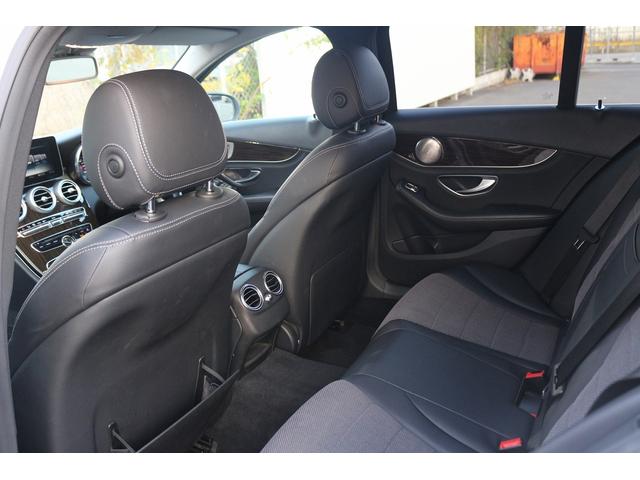 Cクラスステーションワゴン C200ステーションワゴン アバンギャルド 禁煙車 ブルメスターサウンド 社外パナメリカーナグリル 純正ナビ フルセグTV バックカメラ レーダークルーズコントロール LEDヘッドライト ETC ハーフレザーシート シートヒーター 電動Rゲート(34枚目)