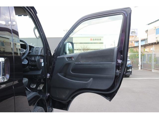 ハイエースバン ロングスーパーGL ダークプライムS ナビ フルセグTV プリクラッシュセーフティー警報 プッシュスタート 電動格納ミラー オートマチックハイビーム Bluetooth接続 横滑防止装置 両側スライドドア オートライト クリアランスソナー(27枚目)