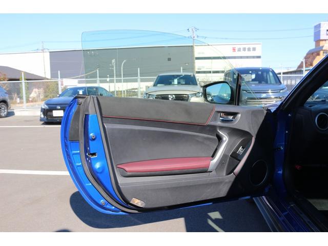 ＢＲＺ ＳＴＩ　スポーツ　禁煙車　ワンオ－ナ－　ＳＴＩエアロ　ＨＫＳマフラ－　純正ナビ　フルセグＴＶ　バックカメラ　ハーフレザ－シート　クル－ズコントロール　ＥＴＣ２．０　ＬＥＤアクセサリ－ライナ－　ＬＥＤヘッドライト（32枚目）
