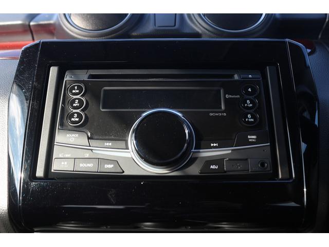 スイフトスポーツ ベースグレード 禁煙車 1オーナー 6MT オーディオ クルーズコントロール LEDヘッドライト シートヒーター 純正17AW 電動格納ミラー 横滑り防止装置 オートライト プッシュスタート スマートキー(3枚目)