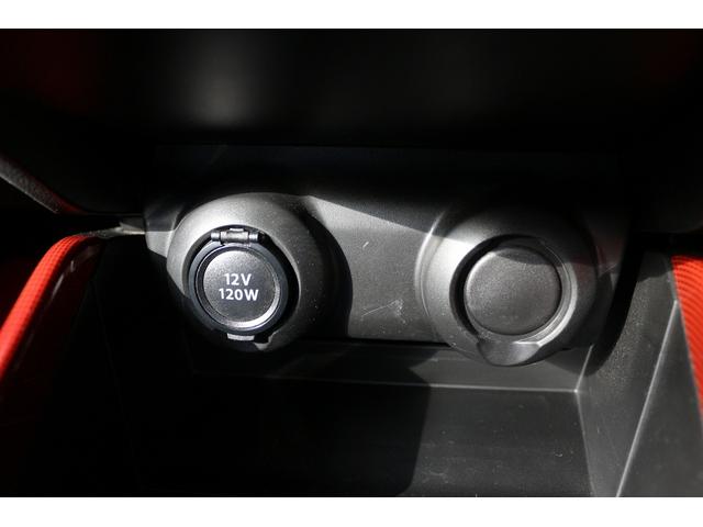 スイフトスポーツ ベースグレード 禁煙車 1オーナー 6MT オーディオ クルーズコントロール LEDヘッドライト シートヒーター 純正17AW 電動格納ミラー 横滑り防止装置 オートライト プッシュスタート スマートキー(7枚目)