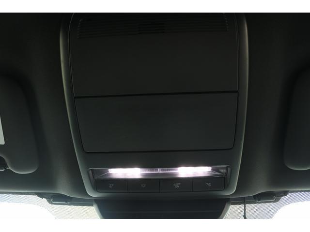 ＭＡＺＤＡ３ファストバック １５Ｓツーリング　禁煙車　６ＭＴ　純正８型ナビ　フルセグＴＶ　バックカメラ　レーダークルーズコントロール　ＬＥＤヘッドライト　クリアランスソナー　電動格納ミラー　Ｂｌｕｅｔｏｏｔｈ接続　オートライト　プッシュスタート（30枚目）