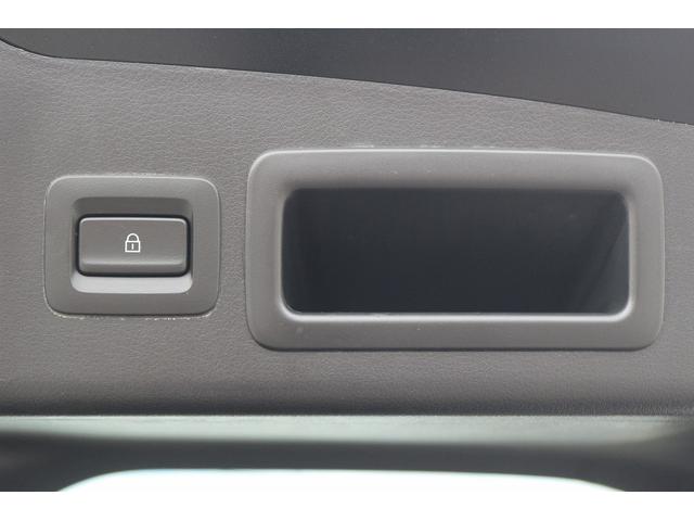 ＭＡＺＤＡ３ファストバック １５Ｓツーリング　禁煙車　６ＭＴ　純正８型ナビ　フルセグＴＶ　バックカメラ　レーダークルーズコントロール　ＬＥＤヘッドライト　クリアランスソナー　電動格納ミラー　Ｂｌｕｅｔｏｏｔｈ接続　オートライト　プッシュスタート（34枚目）