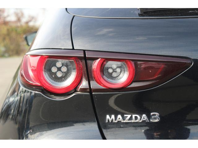 ＭＡＺＤＡ３ファストバック １５Ｓツーリング　禁煙車　６ＭＴ　純正８型ナビ　フルセグＴＶ　バックカメラ　レーダークルーズコントロール　ＬＥＤヘッドライト　クリアランスソナー　電動格納ミラー　Ｂｌｕｅｔｏｏｔｈ接続　オートライト　プッシュスタート（39枚目）