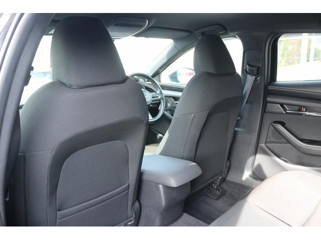 ＭＡＺＤＡ３ファストバック １５Ｓツーリング　禁煙車　６ＭＴ　純正８型ナビ　フルセグＴＶ　バックカメラ　レーダークルーズコントロール　ＬＥＤヘッドライト　クリアランスソナー　電動格納ミラー　Ｂｌｕｅｔｏｏｔｈ接続　オートライト　プッシュスタート（62枚目）