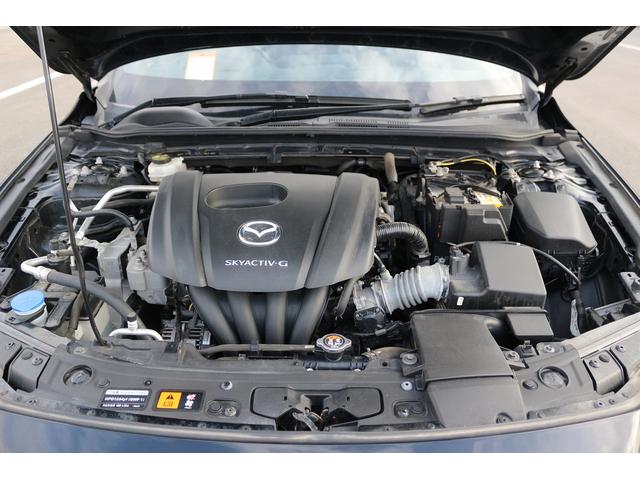 ＭＡＺＤＡ３ファストバック １５Ｓツーリング　禁煙車　６ＭＴ　純正８型ナビ　フルセグＴＶ　バックカメラ　レーダークルーズコントロール　ＬＥＤヘッドライト　クリアランスソナー　電動格納ミラー　Ｂｌｕｅｔｏｏｔｈ接続　オートライト　プッシュスタート（66枚目）
