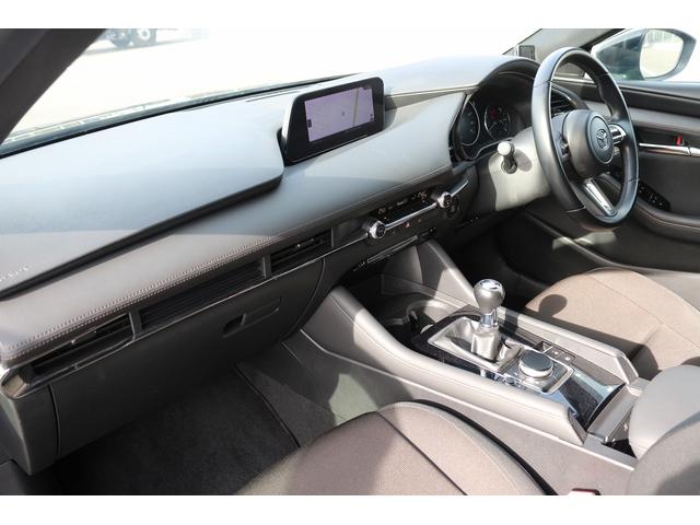 ＭＡＺＤＡ３ファストバック １５Ｓツーリング　禁煙車　６ＭＴ　純正８型ナビ　フルセグＴＶ　バックカメラ　レーダークルーズコントロール　ＬＥＤヘッドライト　クリアランスソナー　電動格納ミラー　Ｂｌｕｅｔｏｏｔｈ接続　オートライト　プッシュスタート（68枚目）