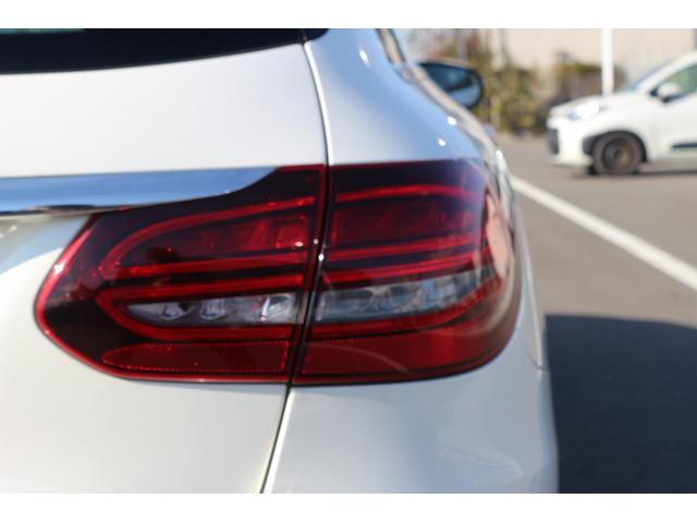 Cクラスステーションワゴン C200 ステーションワゴン ローレウスエディション 禁煙車 レザーエクスクルーシブPKG レーダーセフティーPKG 赤革シート スライドパノラマルーフ Burmesterサウンドサラウンドシステム 純正10.25型HDDナビ フルセグTV バックカメラ(26枚目)