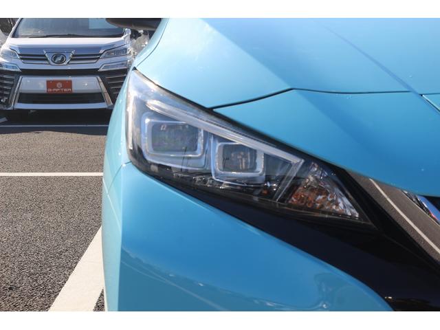 リーフ X 禁煙車 ツートンルーフ LEDヘッドライト 純正ナビ バックカメラ フルセグTV 衝突軽減 クルーズコントロール シートヒーター ETC ステアリングヒーター 電動格納ミラー Bluetooth接続(13枚目)