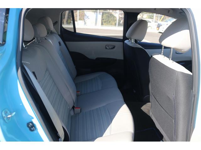 リーフ X 禁煙車 ツートンルーフ LEDヘッドライト 純正ナビ バックカメラ フルセグTV 衝突軽減 クルーズコントロール シートヒーター ETC ステアリングヒーター 電動格納ミラー Bluetooth接続(39枚目)