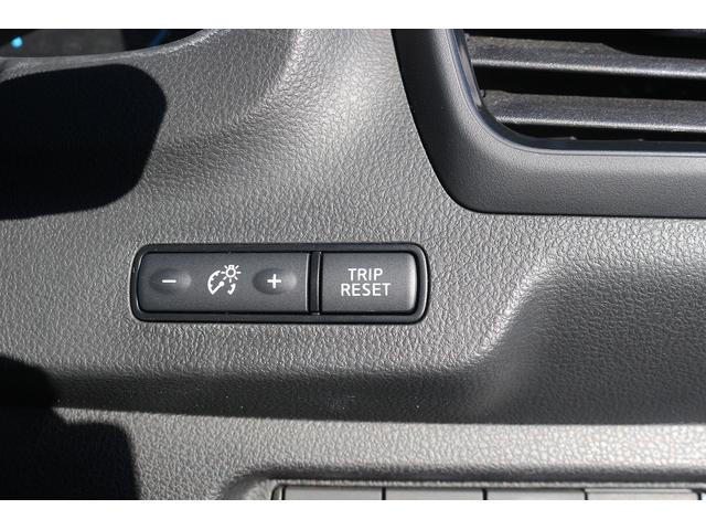 リーフ X 禁煙車 ツートンルーフ LEDヘッドライト 純正ナビ バックカメラ フルセグTV 衝突軽減 クルーズコントロール シートヒーター ETC ステアリングヒーター 電動格納ミラー Bluetooth接続(48枚目)