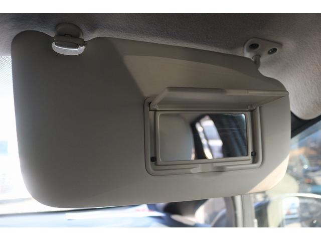 リーフ X 禁煙車 ツートンルーフ LEDヘッドライト 純正ナビ バックカメラ フルセグTV 衝突軽減 クルーズコントロール シートヒーター ETC ステアリングヒーター 電動格納ミラー Bluetooth接続(59枚目)