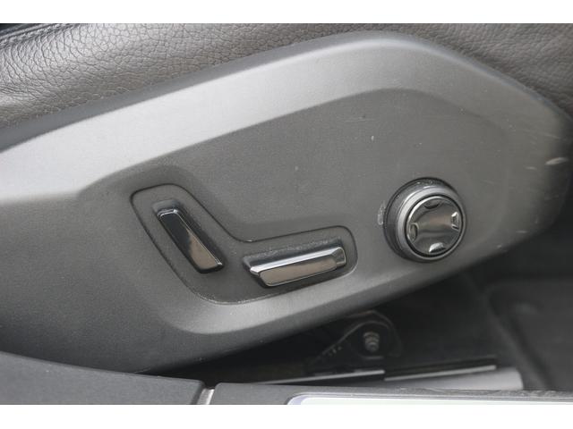 Ｖ９０ Ｔ５　モメンタム　禁煙車　黒革シート　純正ナビ　フルセグ　全周囲カメラ　アダプティブクルーズコントロ－ル　インテリセーフ　ＡＰＰＬＥＣＡＲＰＬＡＹ　パークアシスト　シートヒーター　ＬＥＤヘッドライト　オートハイビーム（7枚目）