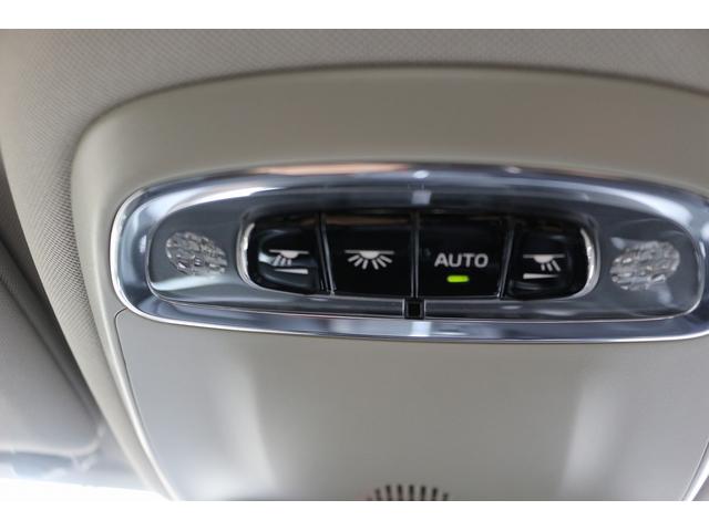 Ｖ９０ Ｔ５　モメンタム　禁煙車　黒革シート　純正ナビ　フルセグ　全周囲カメラ　アダプティブクルーズコントロ－ル　インテリセーフ　ＡＰＰＬＥＣＡＲＰＬＡＹ　パークアシスト　シートヒーター　ＬＥＤヘッドライト　オートハイビーム（53枚目）