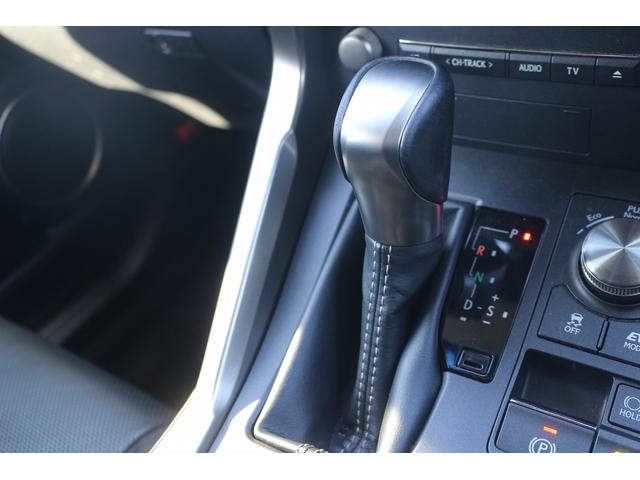 LEXUS NX NX300H VERSION L