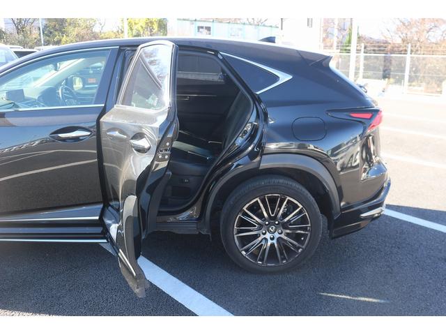 LEXUS NX NX300H VERSION L