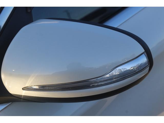 Ｃクラス Ｃ２５０スポーツ　禁煙車　レーダセーフティパッケージ　純正８．４型ナビ　フルセグＴＶ　バックカメラ　レーダ－クル－ズコントロール　衝突軽減ブレーキ　電動格納ドアミラー　クリアランスソナー　シートヒーター（23枚目）