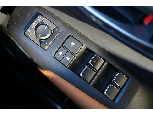 LEXUS NX NX300H VERSION L