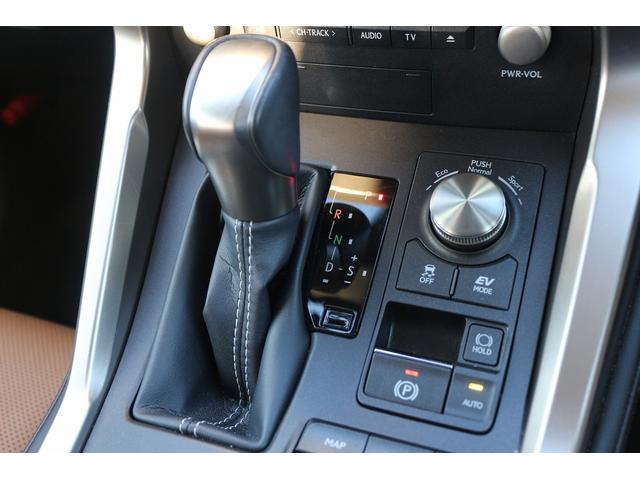 LEXUS NX NX300H VERSION L