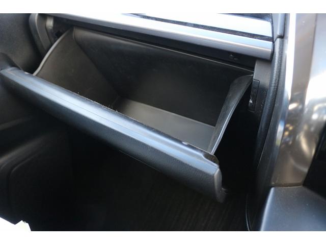 ヴェルファイア 2.5Z Aエディション 禁煙車 モデリスタエアロ 後席モニター 純正9型ナビ フルセグ バックカメラ 両側電動 セーフティーセンス LEDヘッドライト ETC レーダークルーズ 衝突軽減 電動格納ミラー クリアランスソナー(69枚目)