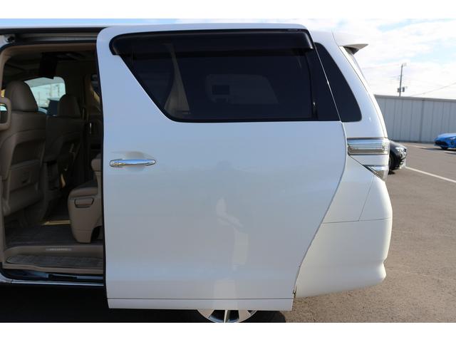 ヴェルファイアハイブリッド V Lエディション ベージュ革シート 前後サンルーフ 後席モニター 純正ナビ フルセグTV バックカメラ オートクルーズコントロール クリアランスソナー 両側電動スライドドア 電動Rゲート 後席オットマン パワーシート(34枚目)