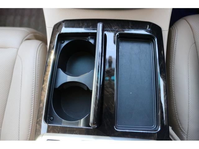 ヴェルファイアハイブリッド V Lエディション ベージュ革シート 前後サンルーフ 後席モニター 純正ナビ フルセグTV バックカメラ オートクルーズコントロール クリアランスソナー 両側電動スライドドア 電動Rゲート 後席オットマン パワーシート(66枚目)