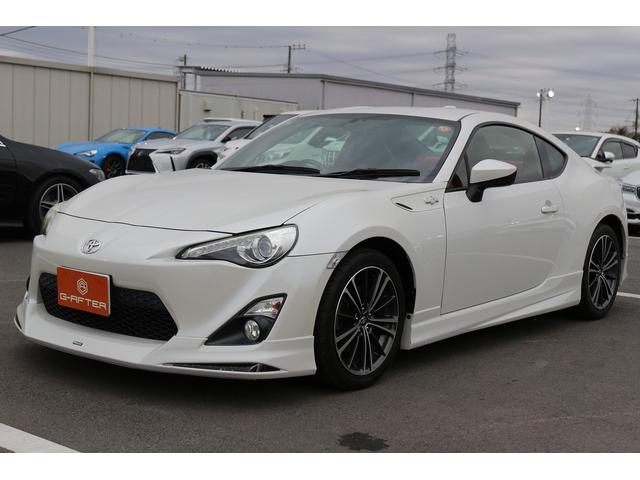 86 GTリミテッド 禁煙車 6MT モデリスタエアロ 黒革ハーフレザ- 純正ナビ フルセグTV バックカメラ シートヒ-タ- ETC 電動格納ドアミラー ABS ESC LEDヘッドライト キーレスエントリー(10枚目)