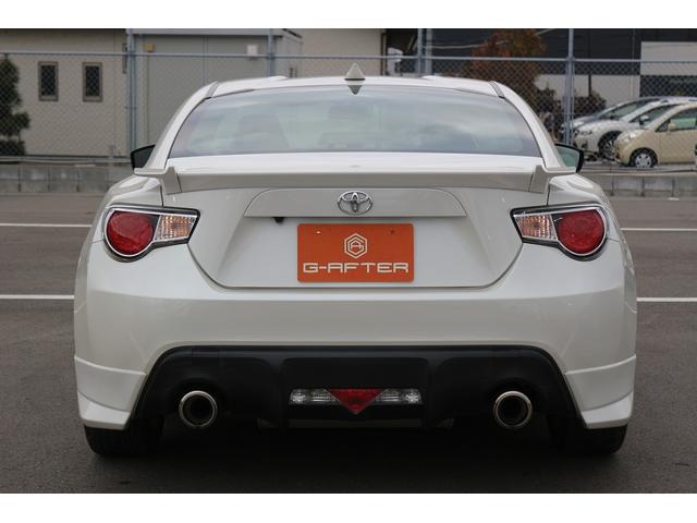 86 GTリミテッド 禁煙車 6MT モデリスタエアロ 黒革ハーフレザ- 純正ナビ フルセグTV バックカメラ シートヒ-タ- ETC 電動格納ドアミラー ABS ESC LEDヘッドライト キーレスエントリー(13枚目)