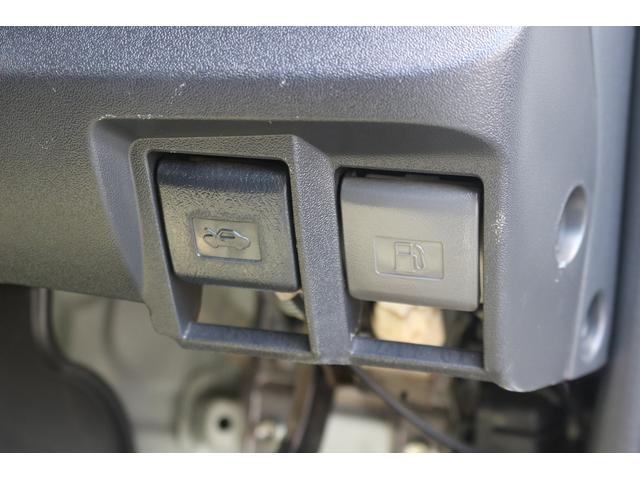 ハイエースワゴン ＧＬ　禁煙車　モデリスタエアロ　後席モニター　カロッツェリアナビ　フルセグＴＶ　バックカメラ　電動スライドドア　後席モニター　衝突軽減　ＬＥＤヘッドライト　ＥＴＣ　Ｂｌｕｅｔｏｏｔｈ接続　電動格納ミラー（63枚目）