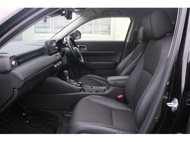 ヴェゼル ｅ：ＨＥＶ　Ｚ　禁煙車　純正９型ナビ　フルセグ　バックカメラ　電動Ｒゲート　アダプティブクルーズコントロール　ステアリングヒーター　ＥＴＣ２．０　ＬＥＤヘッドライト　ブラインドスポットモニター　クリアランスソナー（41枚目）