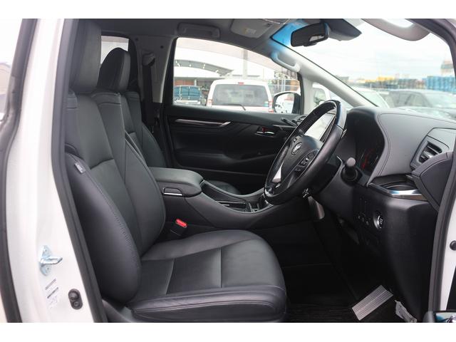 ヴェルファイア ３．５Ｚ　Ｇ　禁煙車　３眼ＬＥＤヘッドライト　後席モニター　純正９型ナビ　フルセグＴＶ　バックカメラ　レーダークルーズコントロール　両側電動スライドドア　衝突軽減ブレーキ　温冷シート　ＬＥＤヘッドライト（24枚目）