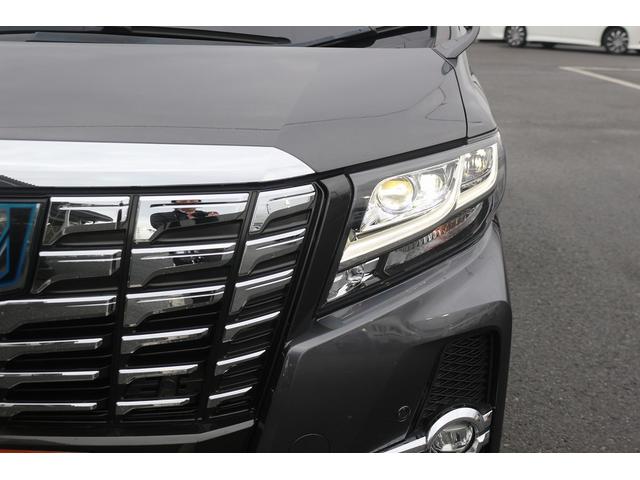 アルファードハイブリッド ＳＲ　禁煙車　サンルーフ　後席モニター　ＪＢＬ９型ナビ　フルセグＴＶ　バックカメラ　両側電動スライドドア　電動リアゲート　パワーシート　ハーフレザーシート　ＬＥＤヘッドライト　クリアランスソナー　ＥＴＣ（16枚目）