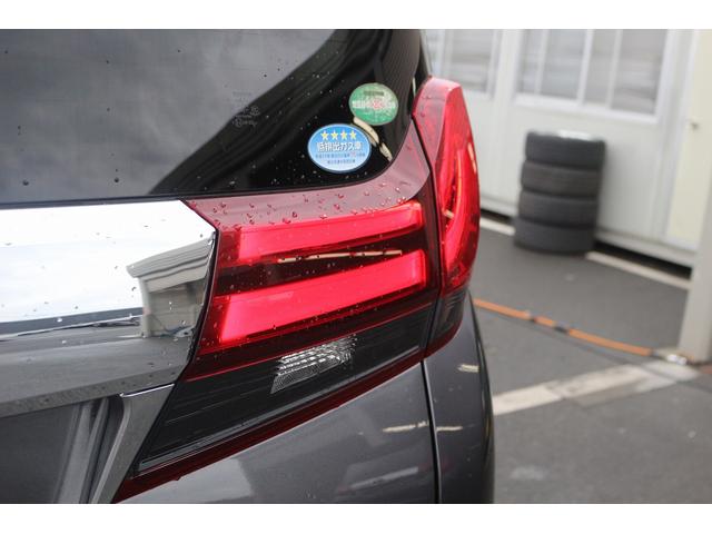 アルファードハイブリッド ＳＲ　禁煙車　サンルーフ　後席モニター　ＪＢＬ９型ナビ　フルセグＴＶ　バックカメラ　両側電動スライドドア　電動リアゲート　パワーシート　ハーフレザーシート　ＬＥＤヘッドライト　クリアランスソナー　ＥＴＣ（24枚目）