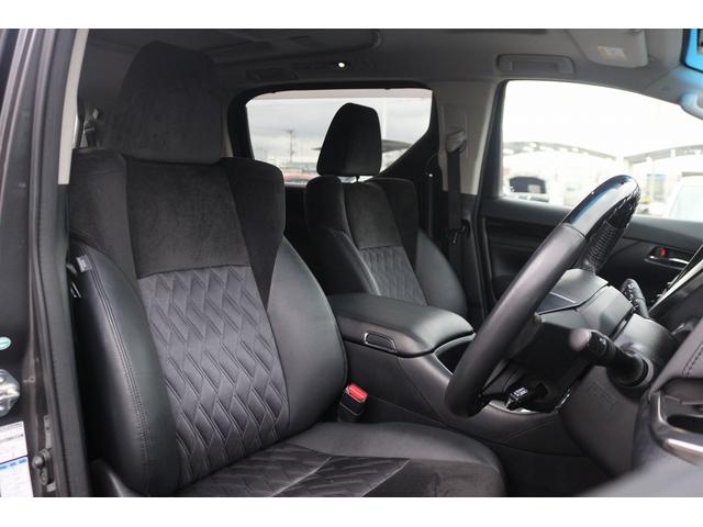アルファードハイブリッド ＳＲ　禁煙車　サンルーフ　後席モニター　ＪＢＬ９型ナビ　フルセグＴＶ　バックカメラ　両側電動スライドドア　電動リアゲート　パワーシート　ハーフレザーシート　ＬＥＤヘッドライト　クリアランスソナー　ＥＴＣ（31枚目）