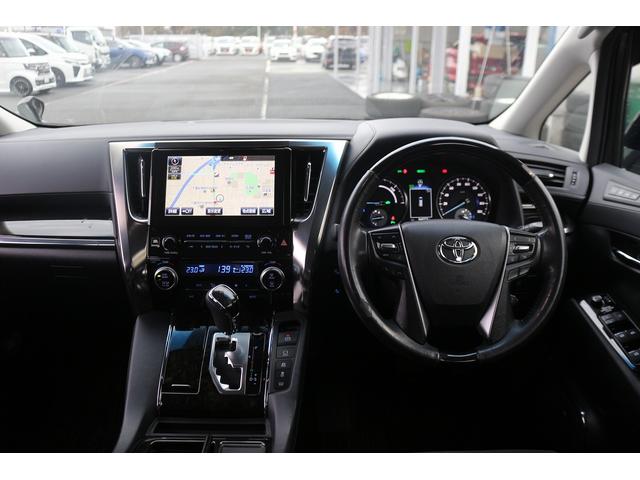 アルファードハイブリッド ＳＲ　禁煙車　サンルーフ　後席モニター　ＪＢＬ９型ナビ　フルセグＴＶ　バックカメラ　両側電動スライドドア　電動リアゲート　パワーシート　ハーフレザーシート　ＬＥＤヘッドライト　クリアランスソナー　ＥＴＣ（66枚目）