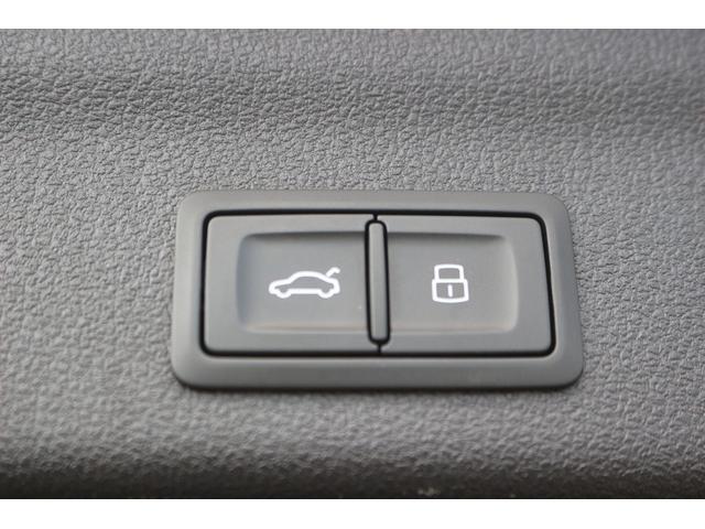 Ａ６アバント ４０ＴＤＩクワトロ　スポーツ　Ｓラインパッケージ　禁煙車　サンルーフ　黒革シート　バーチャルコックピット　純正１０．１型ディスプレイオーディオナビ　フルセグＴＶ　全周囲カメラ　電動リアゲート　レーザークルーズコントロール　シートヒーター　ＥＴＣ（32枚目）