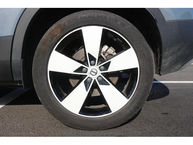 ＸＣ４０ Ｂ４　ＡＷＤ　モメンタム　禁煙車　純正９型ディスプレイオーディオナビ　フルセグ　全周囲カメラ　アダプティブクルーズコントロール　電動Ｒゲート　ステアリングヒーター　シートヒーター　ＬＥＤヘッドライト　ＥＴＣ　キーレス（28枚目）