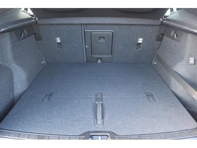 ＸＣ４０ Ｂ４　ＡＷＤ　モメンタム　禁煙車　純正９型ディスプレイオーディオナビ　フルセグ　全周囲カメラ　アダプティブクルーズコントロール　電動Ｒゲート　ステアリングヒーター　シートヒーター　ＬＥＤヘッドライト　ＥＴＣ　キーレス（35枚目）