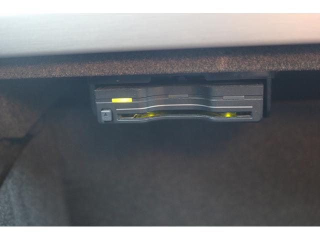 カイエン ＧＴＳ　禁煙車　サンルーフ　クロノエキゾースト　純正ナビ　フルセグ　バックカメラ　電動Ｒゲート　クルーズコントロール　ＬＥＤヘッドライト　ＥＴＣ　パワーシート　シートヒーター　クリアランスソナー　キーレス（7枚目）