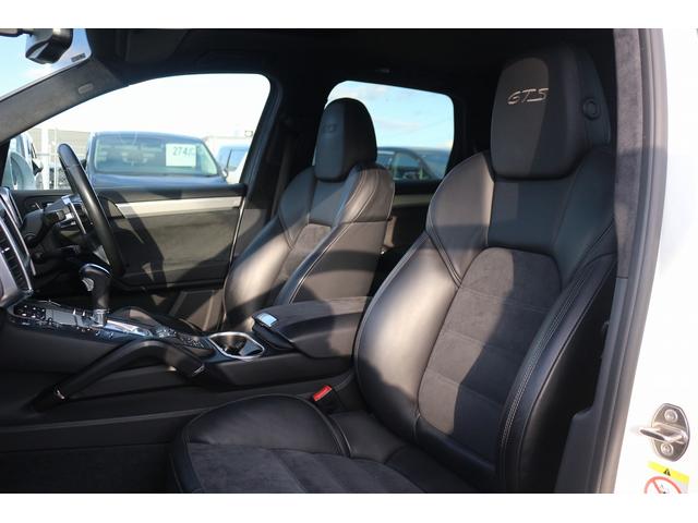 カイエン ＧＴＳ　禁煙車　サンルーフ　クロノエキゾースト　純正ナビ　フルセグ　バックカメラ　電動Ｒゲート　クルーズコントロール　ＬＥＤヘッドライト　ＥＴＣ　パワーシート　シートヒーター　クリアランスソナー　キーレス（44枚目）