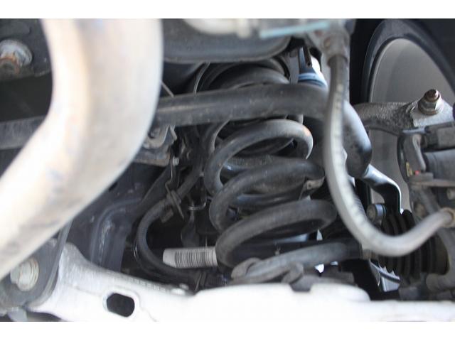 ディスカバリースポーツ ７プラススペシャルエディション　禁煙車　純正ナビ　フルセグＴＶ　全周囲カメラ　電動リアゲート　レーンキープアシスト　メリディアンサウンド　シートヒータ　黒革シート　ＥＴＣ　ブラインドスポットモニター　クルーズコントロール（66枚目）