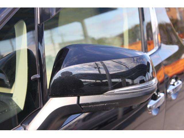 ヴェルファイア ２．５Ｖ　禁煙車　ワンオーナー　ＪＢＬサウンド　純正９型ナビ　フルセグ　全周囲カメラ　後席モニター　白革シート　両側電動　衝突軽減　レーダークルーズ　ＬＥＤヘッドライト　ＥＴＣ２．０　電動格納ミラー　キーレス（30枚目）