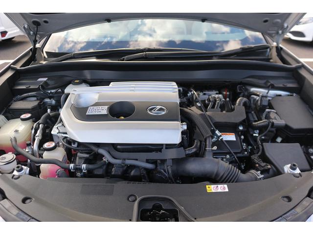 ＵＸ ＵＸ２５０ｈ　Ｆスポーツ　禁煙車　サンルーフ　マークレビンソンサウンド　白革　ヘッドアップディスプレイ　純正１２．３型ナビ　全周囲カメラ　電動リアゲート　アダプティブクルーズコントロール　シートヒーター　ＥＴＣ２．０　ＢＴ接続（69枚目）