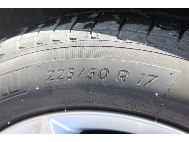 Ｖ６０ Ｔ５　モメンタム　禁煙車　レザーパッケージ　白革シート　純正ナビ　フルセグＴＶ　全周囲カメラ　電動リアゲート　シートヒーター　クルーズコントロール　アダプティブヘッドライト　ブラインドスポットモニター（21枚目）