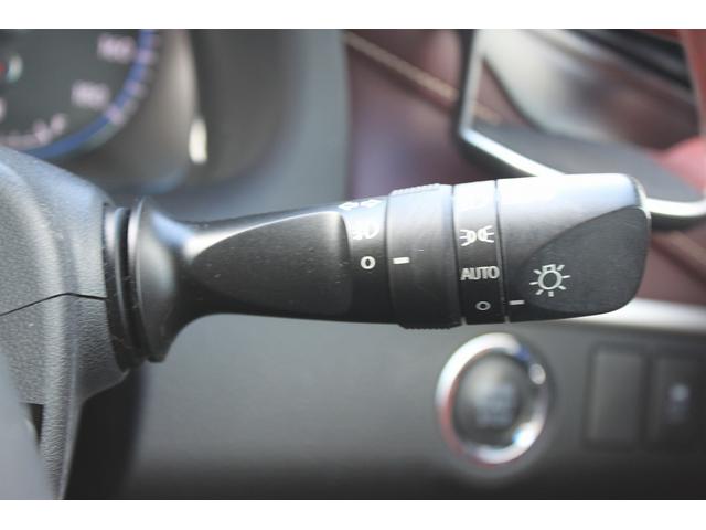 ハリアー プレミアム　禁煙車　ハーフレザーシート　アルパイン１０型ナビ　　フルセグ　バックカメラ　レーダークルーズ　衝突軽減　パワーシート　ＬＥＤヘッドライト　オートライト　オートハイビーム　フォグランプ　キーレス（50枚目）