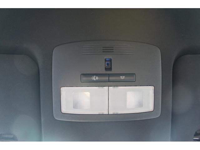 ハリアー プレミアム　禁煙車　ハーフレザーシート　アルパイン１０型ナビ　　フルセグ　バックカメラ　レーダークルーズ　衝突軽減　パワーシート　ＬＥＤヘッドライト　オートライト　オートハイビーム　フォグランプ　キーレス（57枚目）